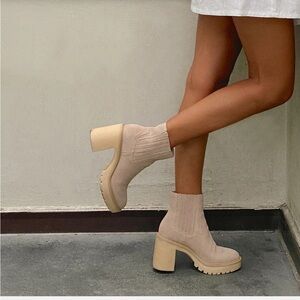 Dolce Vita Booties